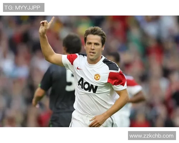 热爱足球明星的男人们如何在生活中展现他们的激情与追求 热爱足球明星的男人们如何在生活中展现他们的激情与追求