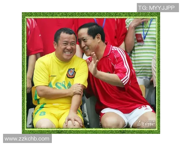 足球明星精彩瞬间动态图集带你领略绿茵场上的激情与魅力 足球明星精彩瞬间动态图集带你领略绿茵场上的激情与魅力