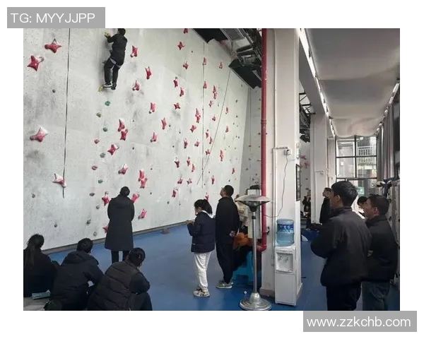 专业解读：重庆攀岩队的边路渗透打法